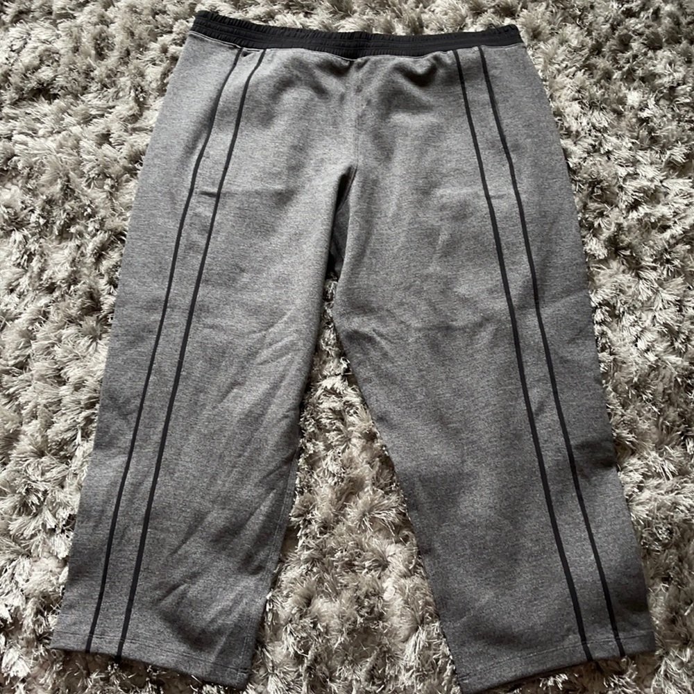 Lululemon women’s pants
